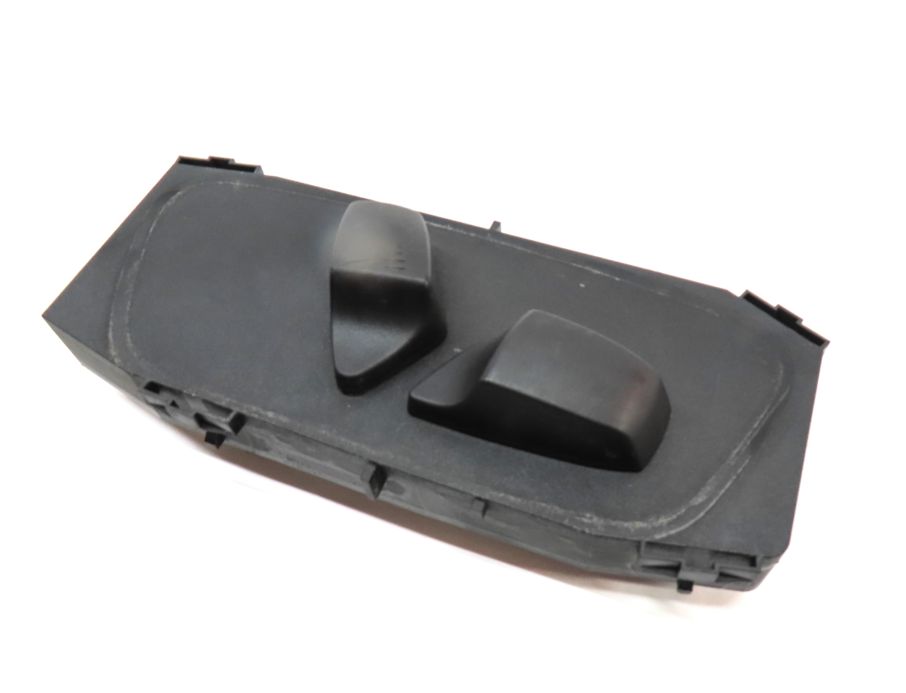 13 BMW 335I CONVERTIBLE (E93) FRONT RIGHT PASSENGER SEAT POSITION ADJUST SWITCH — exact item pictured